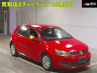 VOLKSWAGEN POLO 2010