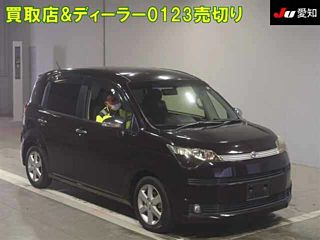 TOYOTA SPADE 2014