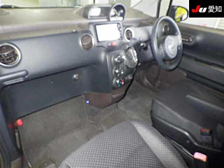 TOYOTA SPADE 2014