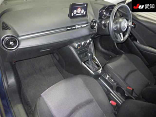 MAZDA DEMIO 2017