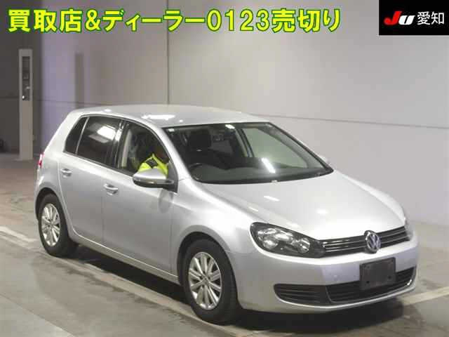 VOLKSWAGEN GOLF 2012