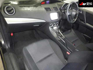 MAZDA AXELA 2009