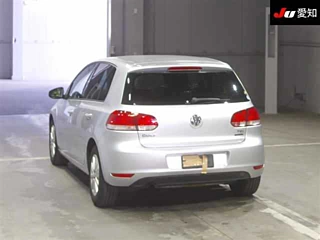 VOLKSWAGEN GOLF 2012