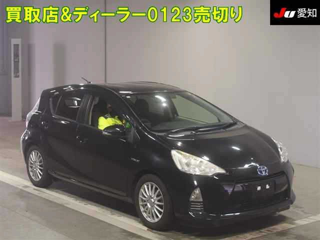 TOYOTA AQUA 2012