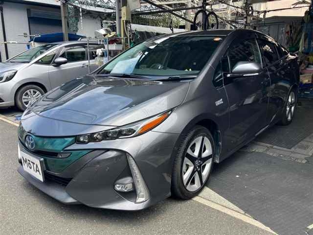 TOYOTA PRIUS PHV 2017
