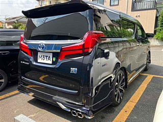 Заказать TOYOTA ALPHARD