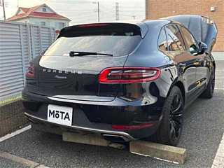 Заказать PORSCHE MACAN