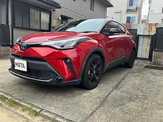 Заказать TOYOTA C-HR