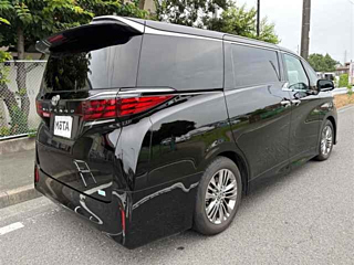 Заказать TOYOTA ALPHARD