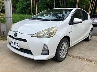 TOYOTA AQUA 2012