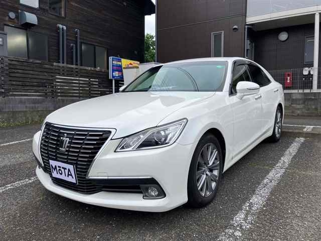 TOYOTA CROWN 2013