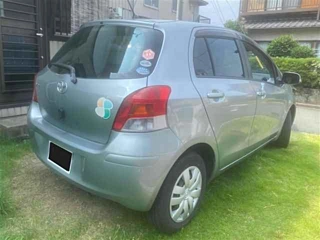 TOYOTA VITZ 2011