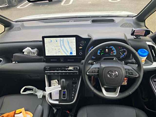 TOYOTA NOAH 2024