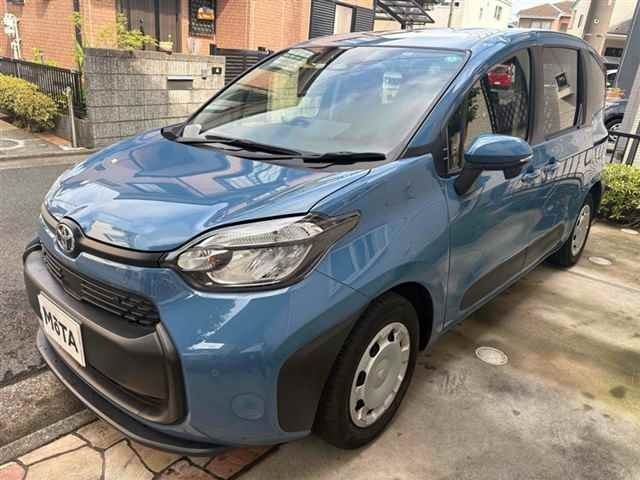 TOYOTA SIENTA 2022