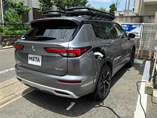 Заказать MITSUBISHI OUTLANDER PHEV
