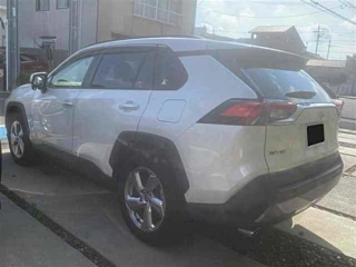 Заказать TOYOTA RAV4