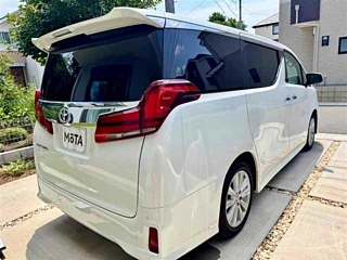 Заказать TOYOTA ALPHARD
