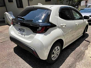 Заказать TOYOTA YARIS