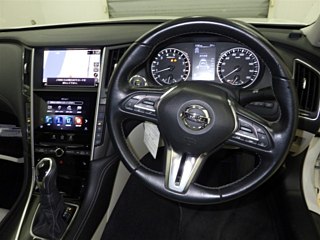 NISSAN SKYLINE 2020