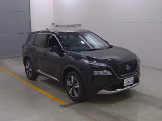 NISSAN X-TRAIL 2024