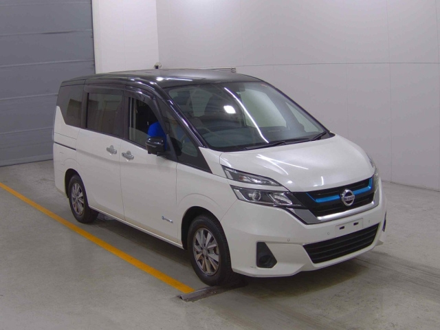 NISSAN SERENA 2018