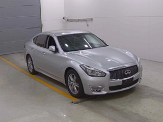 NISSAN FUGA 2018