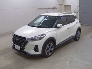 NISSAN KIX 2020