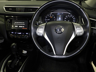 NISSAN X-TRAIL 2015