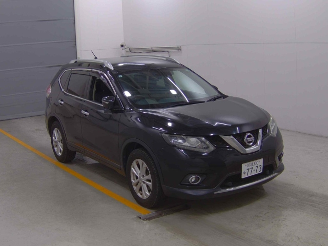 NISSAN X-TRAIL 2015