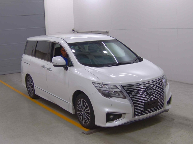 NISSAN ELGRAND 2023