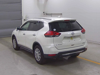 NISSAN X-TRAIL 2017