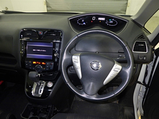NISSAN SERENA 2016