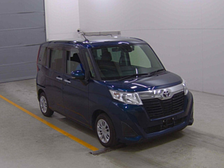 TOYOTA ROOMY 2020