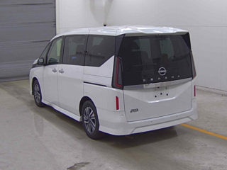 NISSAN SERENA 2023