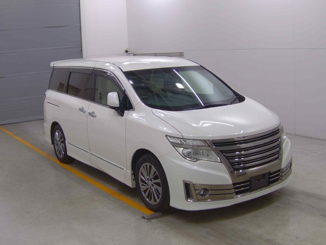 NISSAN ELGRAND 2016