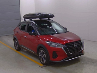 NISSAN KIX 2020