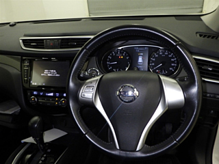 NISSAN X-TRAIL 2014