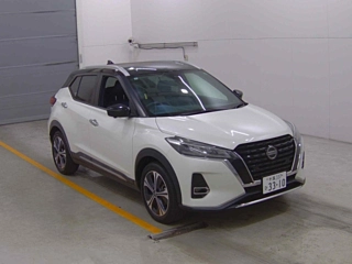 NISSAN KIX 2021