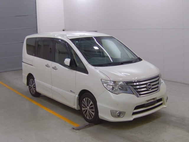 NISSAN SERENA 2014