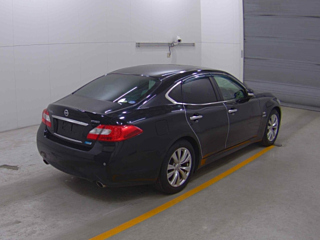 NISSAN FUGA 2011