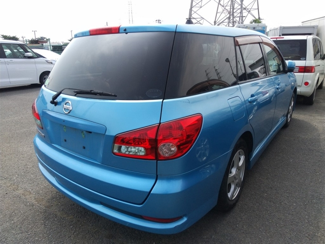 NISSAN WINGROAD 2011