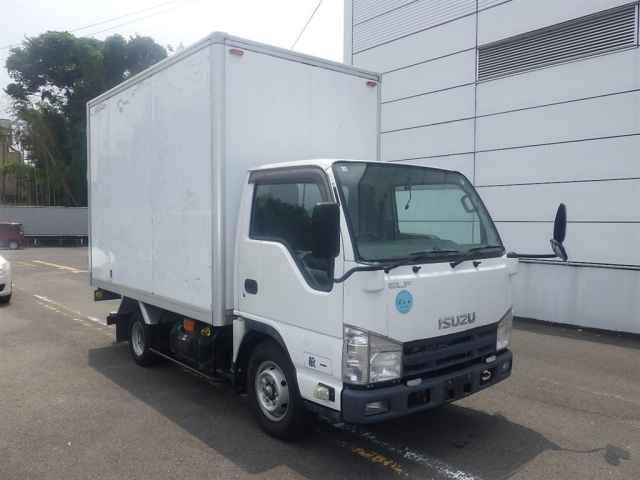 ISUZU ELF 2011