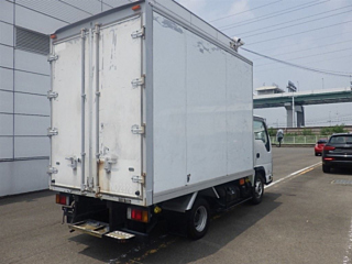 ISUZU ELF 2011