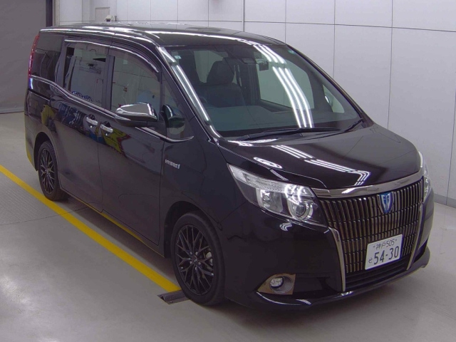 TOYOTA ESQUIRE 2017