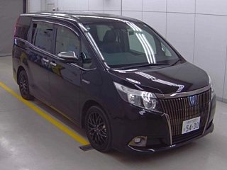 TOYOTA ESQUIRE 2017