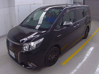 TOYOTA ESQUIRE 2017