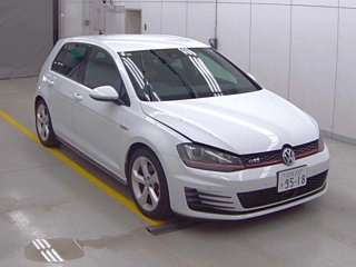 VOLKSWAGEN GOLF 2015