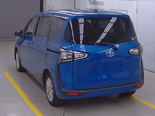 TOYOTA SIENTA 2018