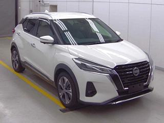 NISSAN KIX 2021