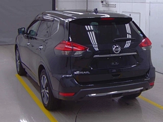 NISSAN X-TRAIL 2018